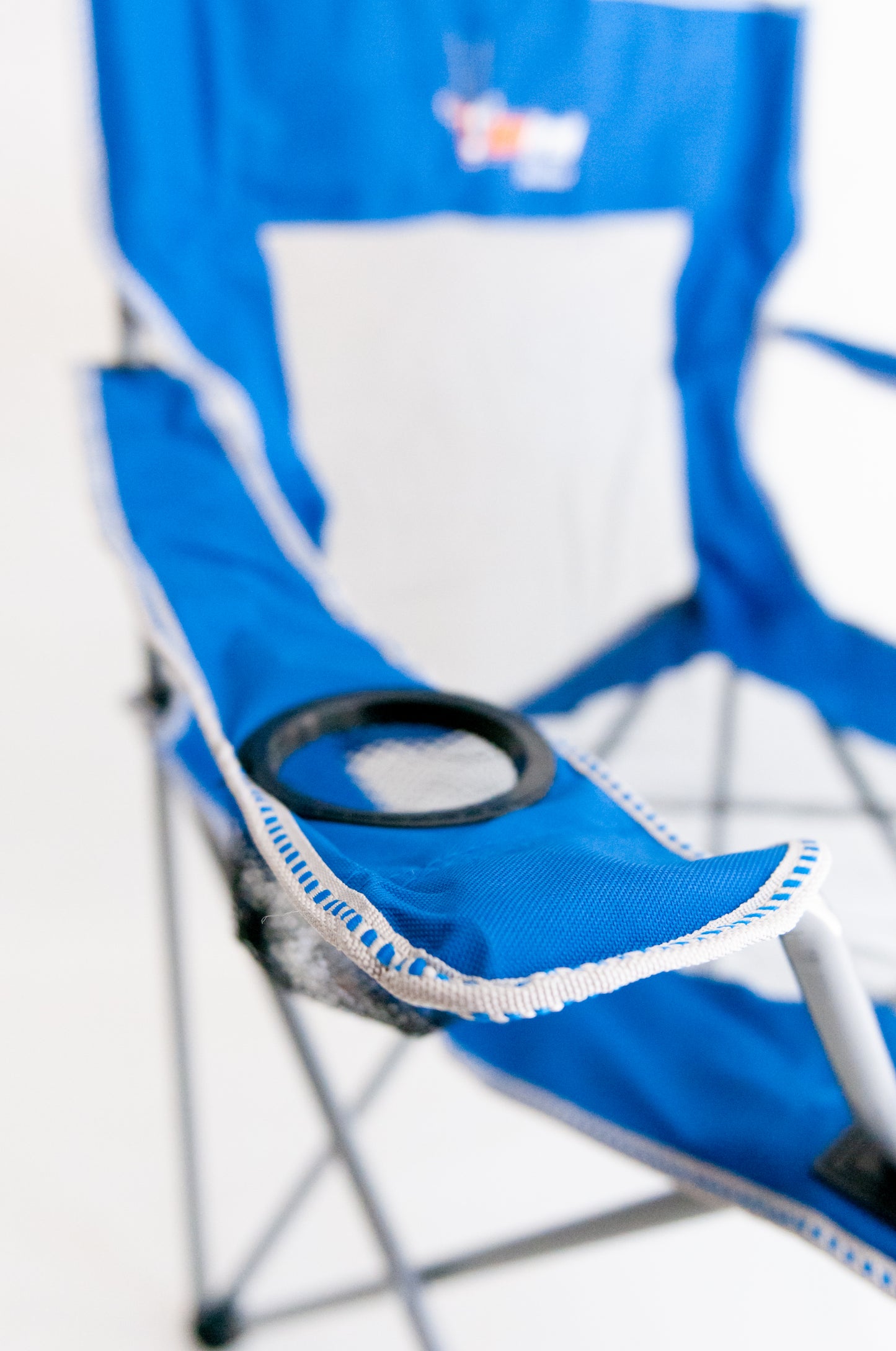 Duiker Folding Arm Chair