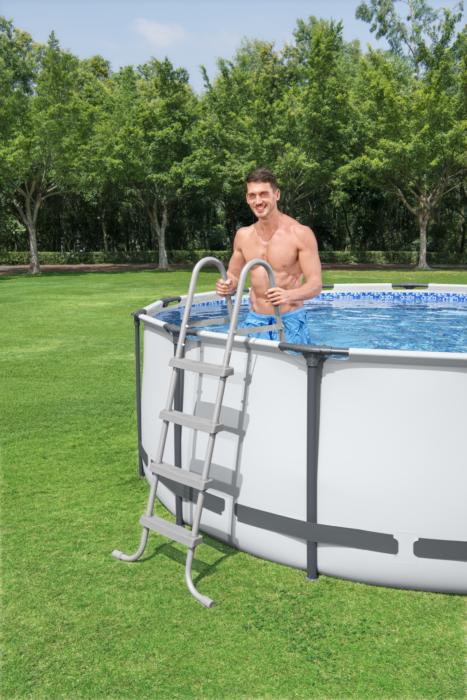Pool Ladder 122Cm