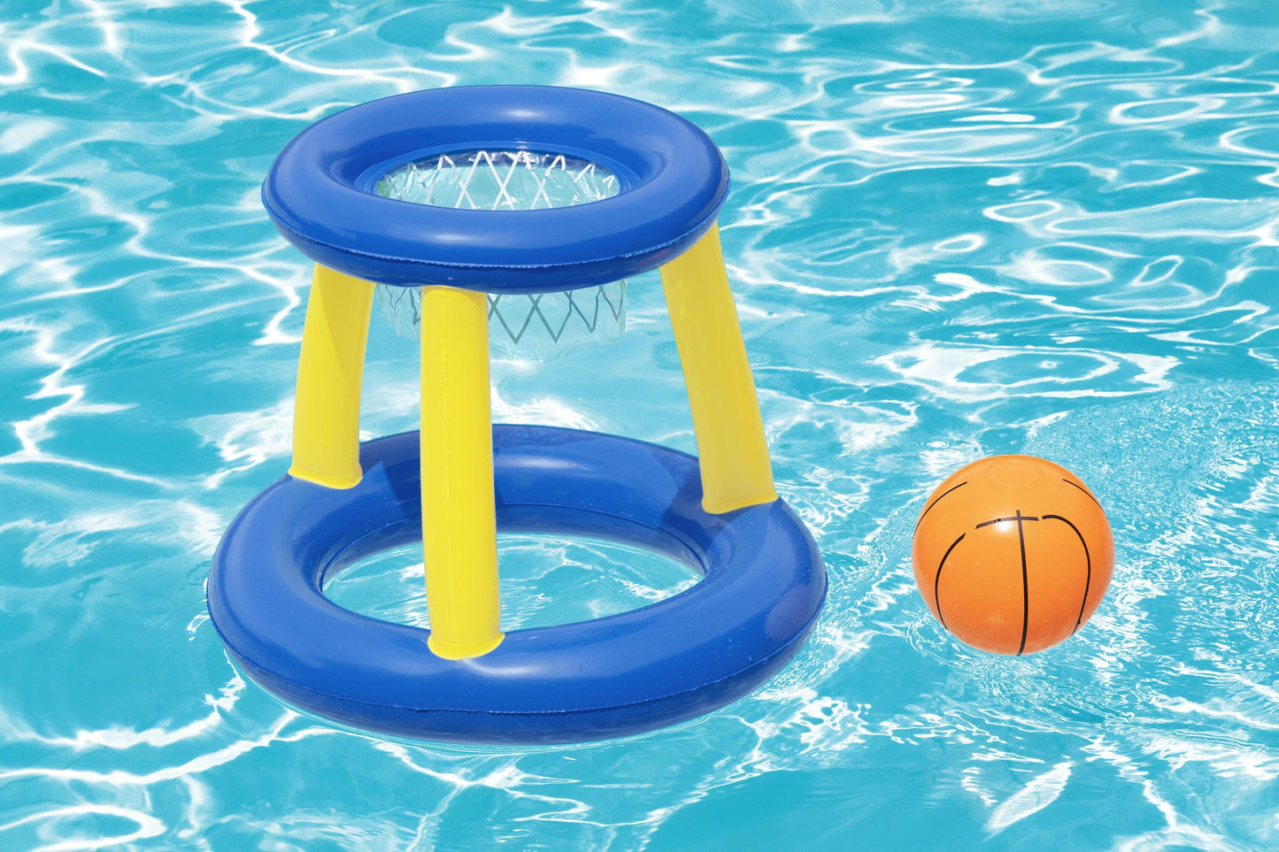 61CM SPLASH 'N HOOP WATER GAME