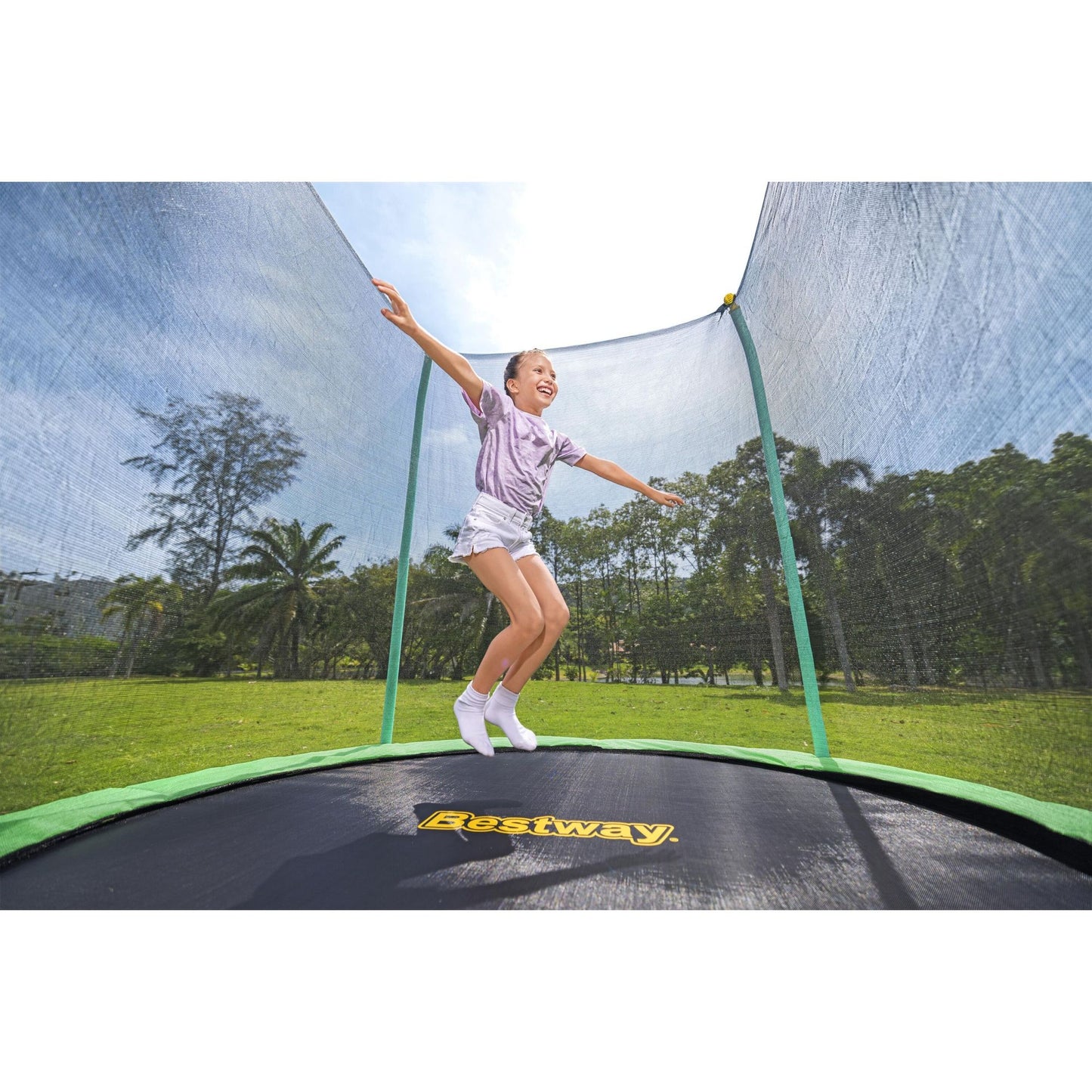 8' x 8'2"/2.44m x 2.50m Xtreme Air Trampoline