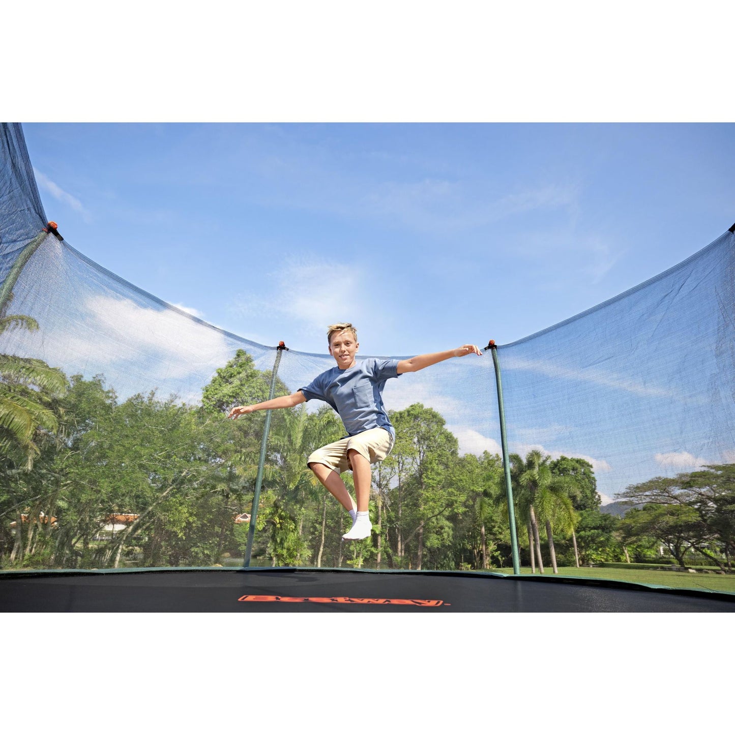 14' x 9'4.5"/4.27m x 2.86m Xtreme Air Trampoline