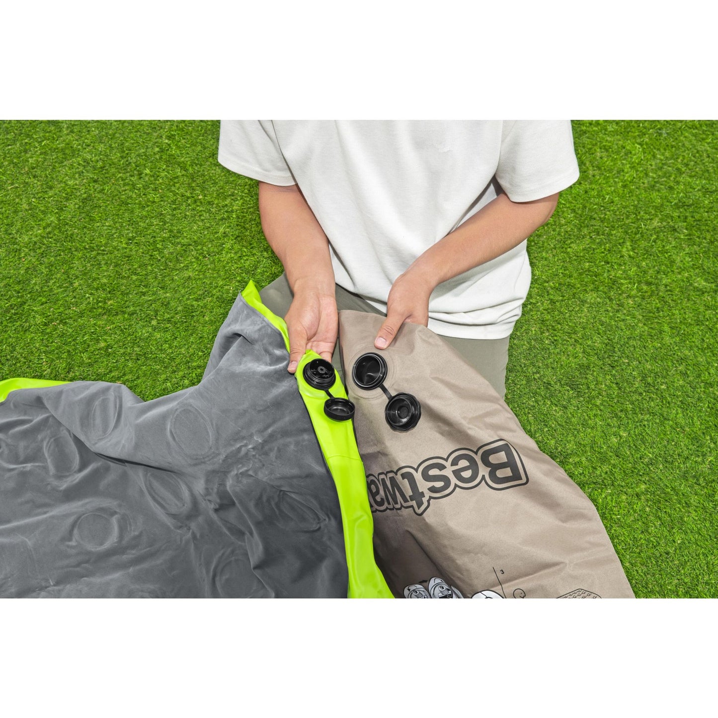 1.88m x 99cm x 22cm Roll & Relax Air Mattress Twin