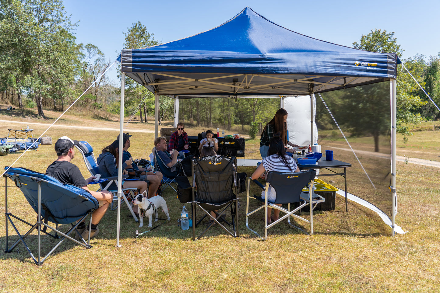 DELUX 3X3 GAZEBO BLUE(hydroflow)