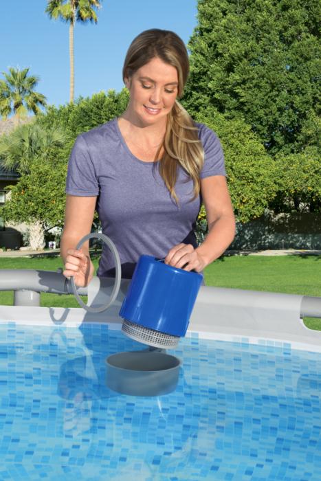 POOL SURFACE SKIMMER